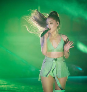 Ariana Grande in concert